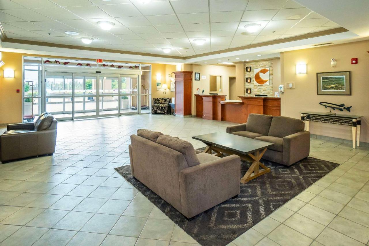 Comfort Inn & Suites Salmon Arm Kültér fotó