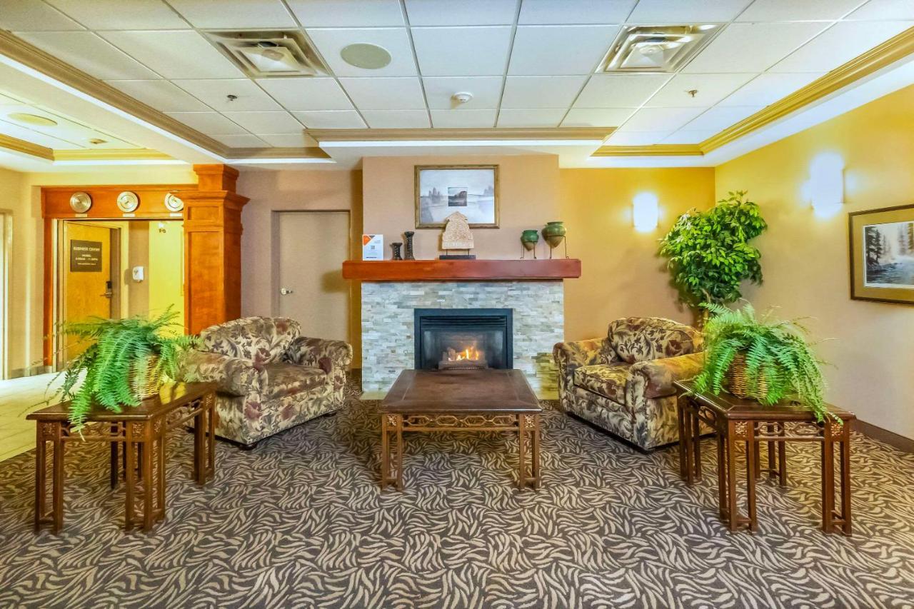 Comfort Inn & Suites Salmon Arm Kültér fotó