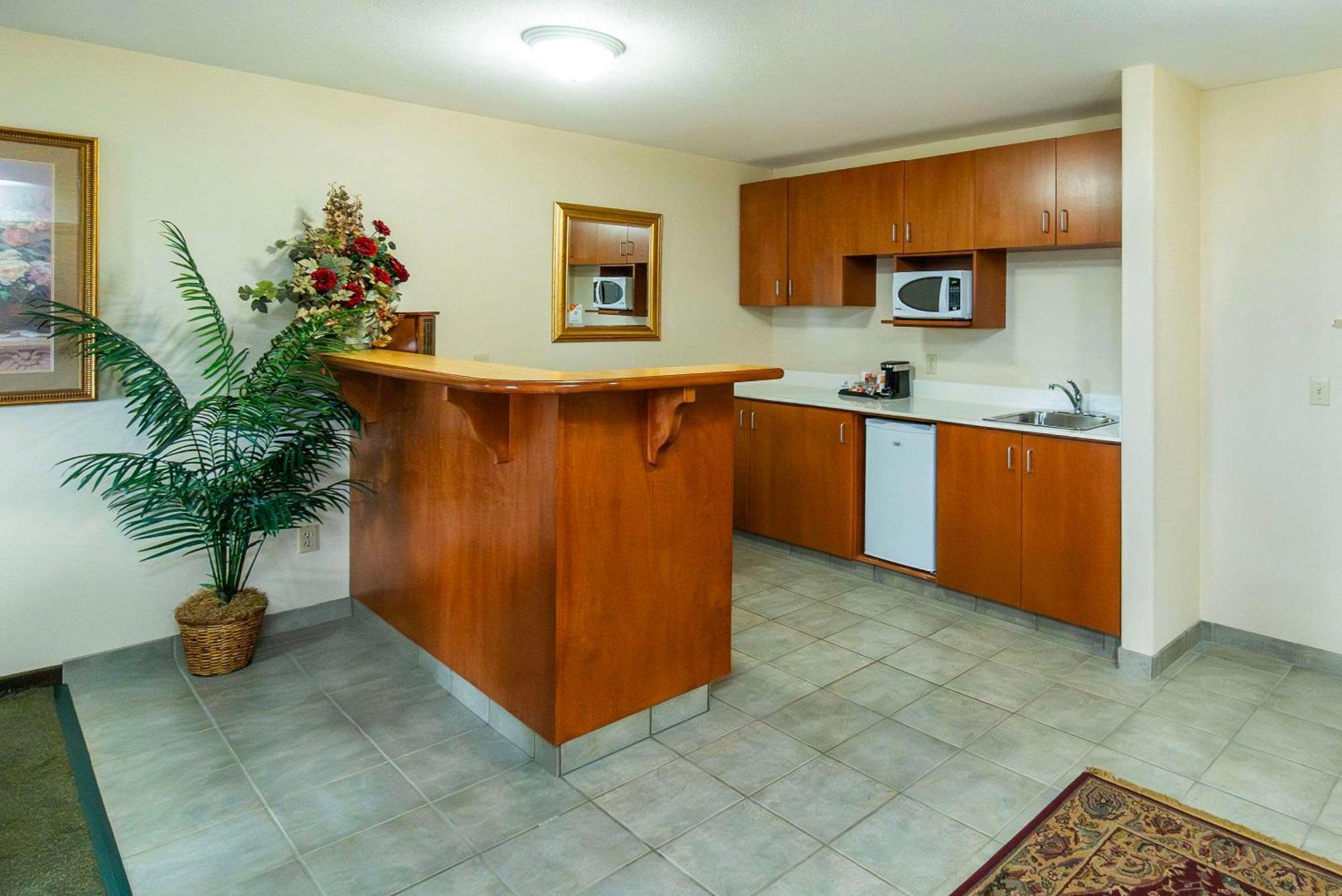 Comfort Inn & Suites Salmon Arm Kültér fotó