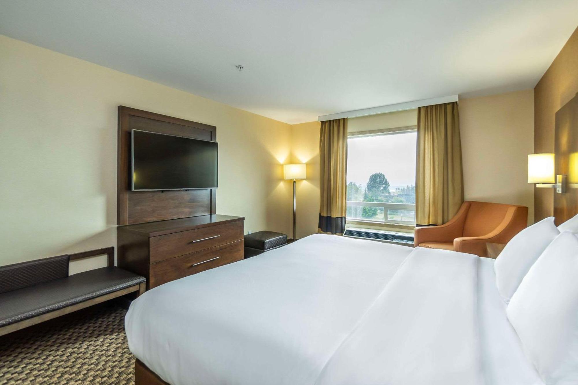 Comfort Inn & Suites Salmon Arm Kültér fotó