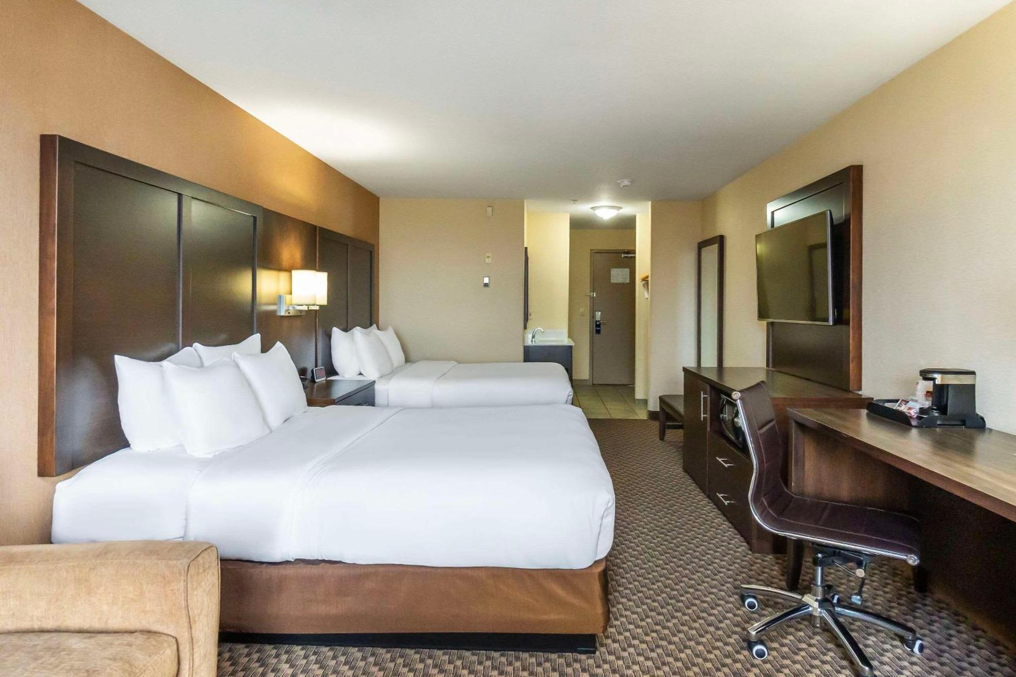 Comfort Inn & Suites Salmon Arm Kültér fotó