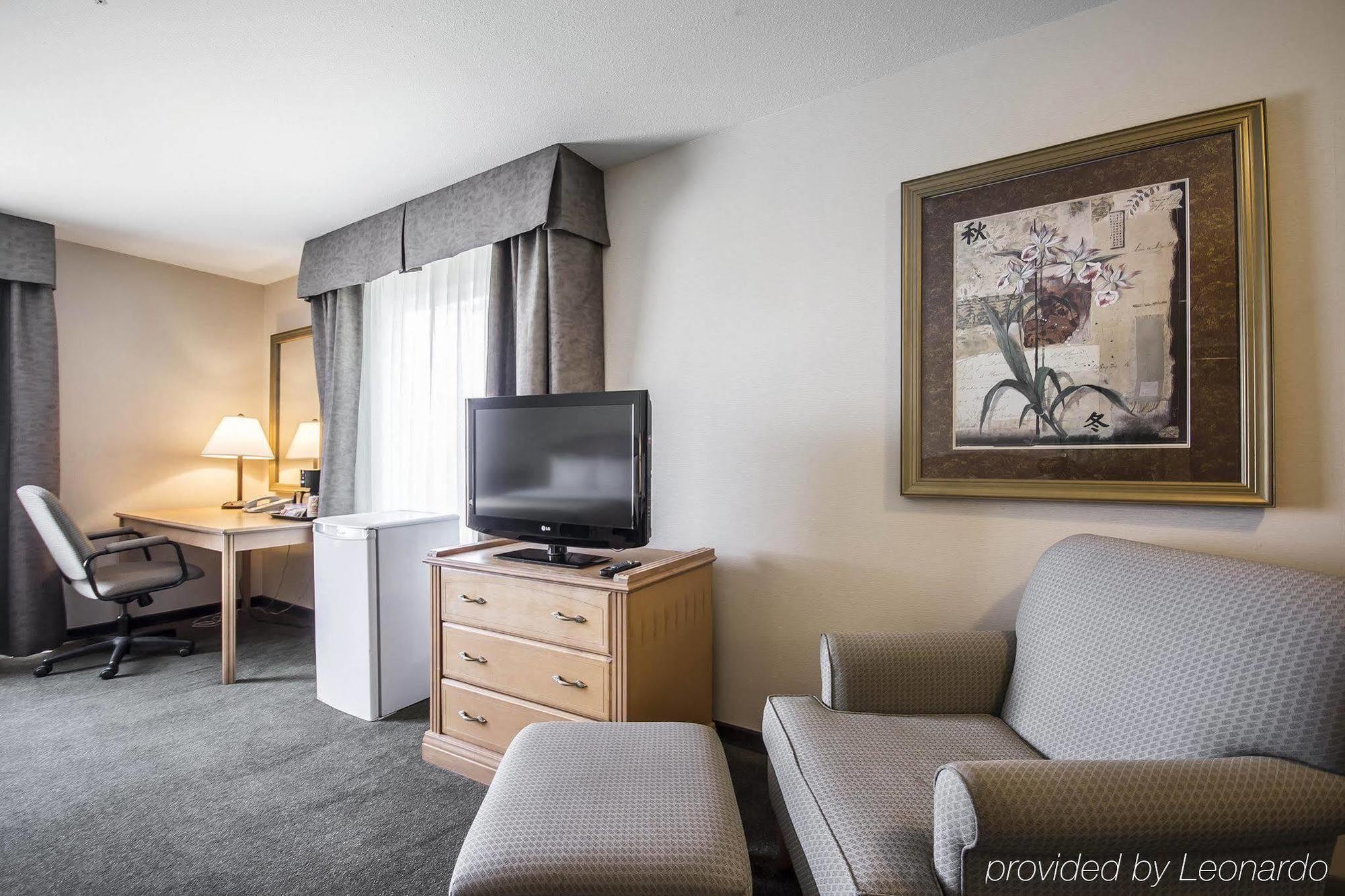 Comfort Inn & Suites Salmon Arm Kültér fotó